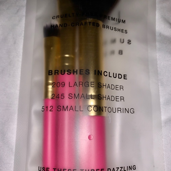 LUXIE SUMMER DAZE BRUSH SET - Picture 3 of 4